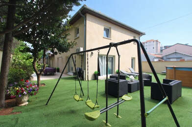 Maison 7 pièces 726000 €