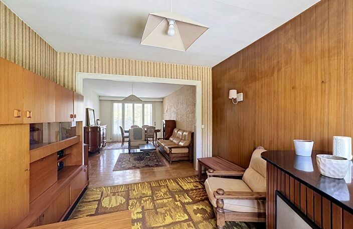 Famille nombreuse, projet intergénérationnel, profession libérale ou investissement locatif ? Cette maison répond à toutes vos envies ! — photo 4