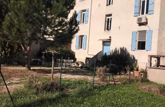 MEYRANNES (30) , Immeuble de rapport de 264 m² (4 lots) , Excellent DPE (C/A) ? Compteurs individuels — photo 2