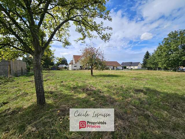 Terrain plat viabilisé - 781m² — photo du bien