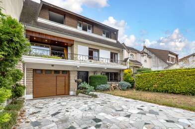 Maison 10 pièces 871000 €