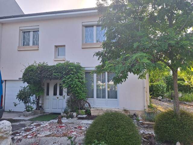Maison Saint Sylvain d'Anjou (Verrières En Anjou) 6 pièce(s) 100 m2 — photo du bien