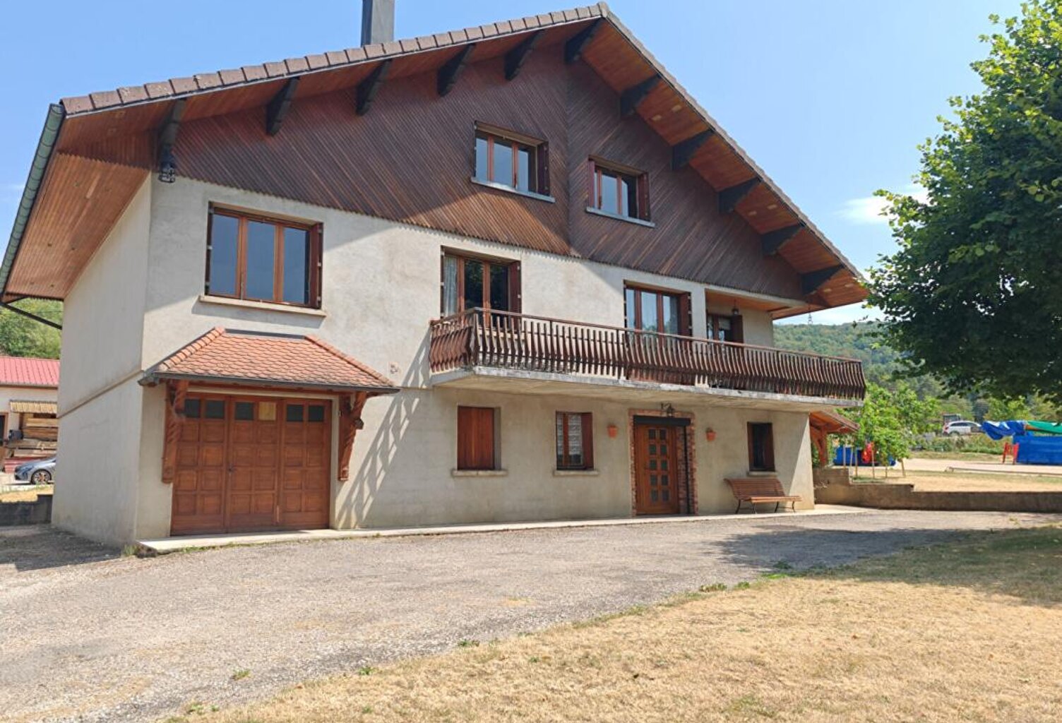 Maison Valzin En Petite Montagne 10 pièce(s) 220 m2 — photo 1