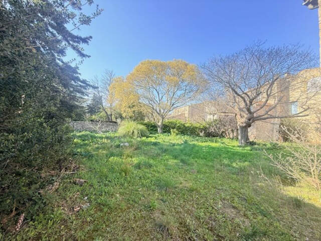 Idéal investisseur! Ensemble immobilier comprenant un T8 et un T3 sur parcelle de 1520m² — photo du bien