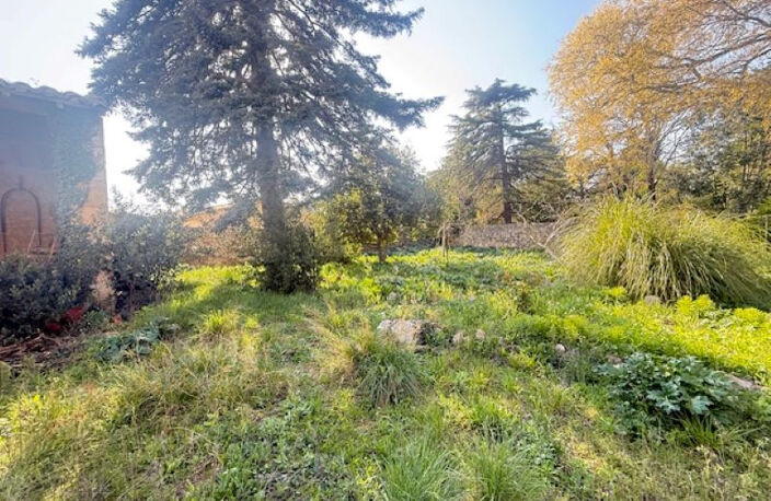 Idéal investisseur! Ensemble immobilier comprenant un T8 et un T3 sur parcelle de 1520m² — photo 3