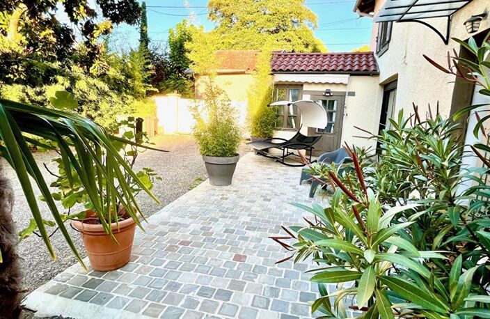 VIENNE - JOILE MAISON 180 m²  , 4 CHAMBRES , Piscine et Dépendances — photo 5