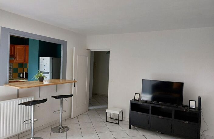 Appartement meublé de 5 pièces en duplex — photo 2