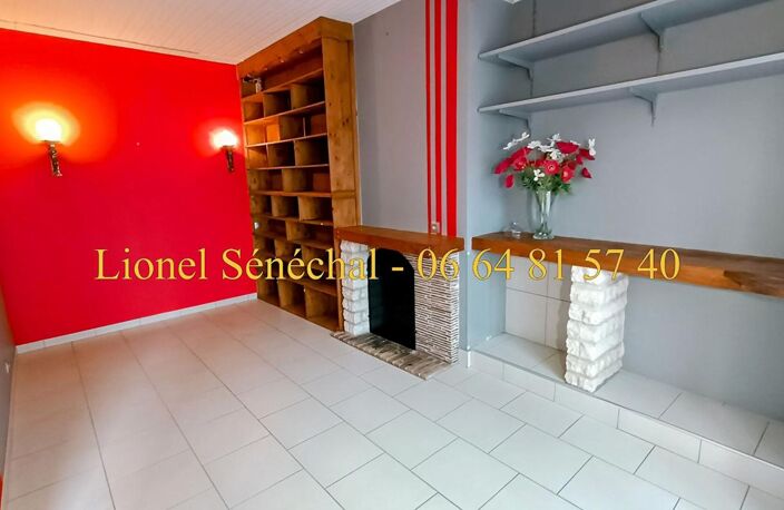 Maison de ville atypique avec ses superbes façades extérieures en pierre de 118 m2 habitables (160 m2 au sol) — photo 3