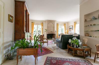 Maison Gétigné 11 P . 6 Chs . Bureaux . 274.92 M² . T 6832 M² . Garage . Cave . Salle de jeux . Bucher — photo du bien