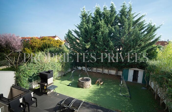 Maison contemporaine écologique avec salle de cinéma haut de gamme — photo 4