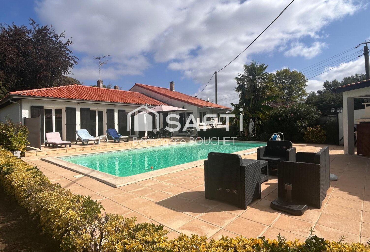 Maison 5 chambres avec piscine — photo 1