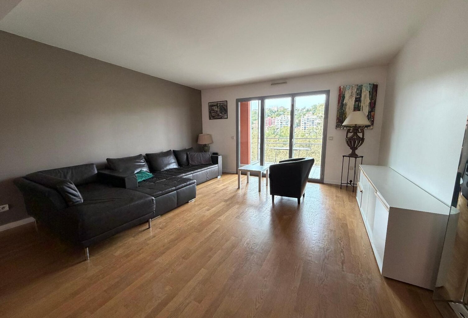 Location appartement 6 pièces 170 m² à Lyon 6 (69006) — photo 1
