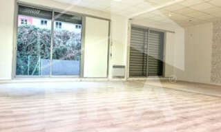 Bureau  116 m² à louer à Nice (06200)