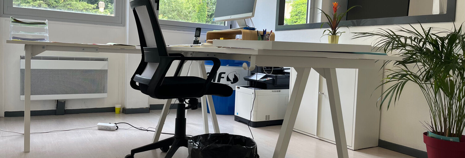 Commerce  85 m² à louer à Nice (06200)