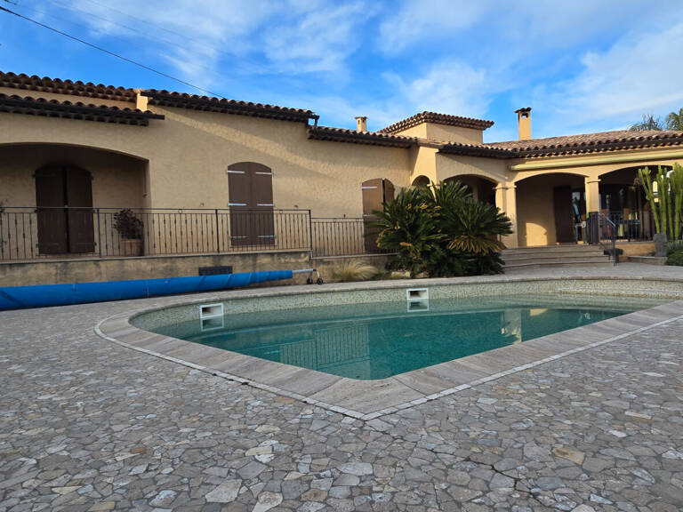 Maison Cagnes Sur Mer 4 pièce(s) 240 m² habitables — photo 1