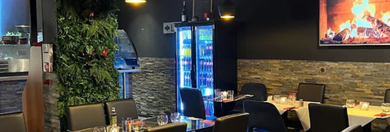 Commerce  144 m² à vendre à Saint-Laurent-du-Var (06700)