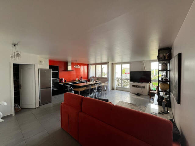 Appartement 4 pièces à Quincy-sous-Sénart : balcon et garage ! — photo du bien