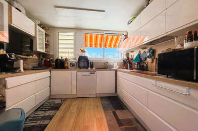Appartement 4 pièces 270000 €