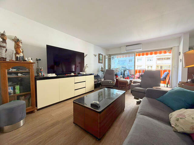 CROS-DE-CAGNES ? NUE-PROPRIÉTÉ ? 78,69 M² AVEC BALCON, GARAGE ET CAVE ? 270 000  — photo du bien