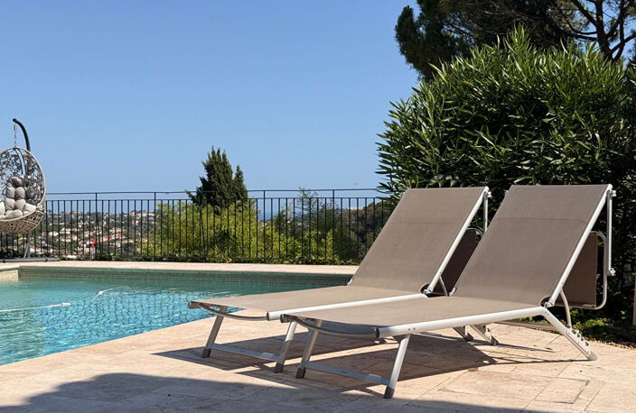 Propriété d'exception avec vue mer, piscine et terrain constructible — photo 4