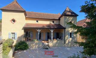 Maison 8 Pièces 228 m² à vendre à Cluny (71250)