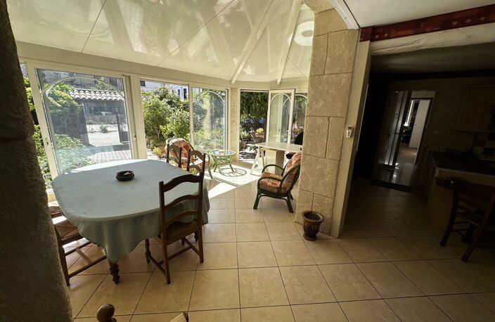 vaste maison de ville  180 m2 plus cour. — photo 5