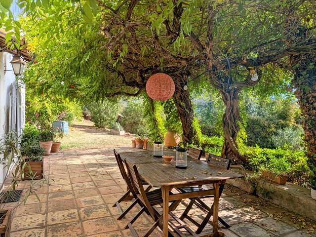 EXCLUSIVITÉ - CHARMANT MAS PROVENÇAL AVEC PISCINE — photo du bien