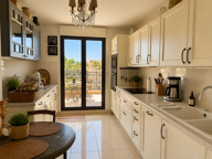 Prestige : Duplex 120m2 en dernier étage - Hyères — photo 4
