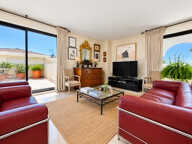 Prestige : Duplex 120m2 en dernier étage - Hyères — photo 4