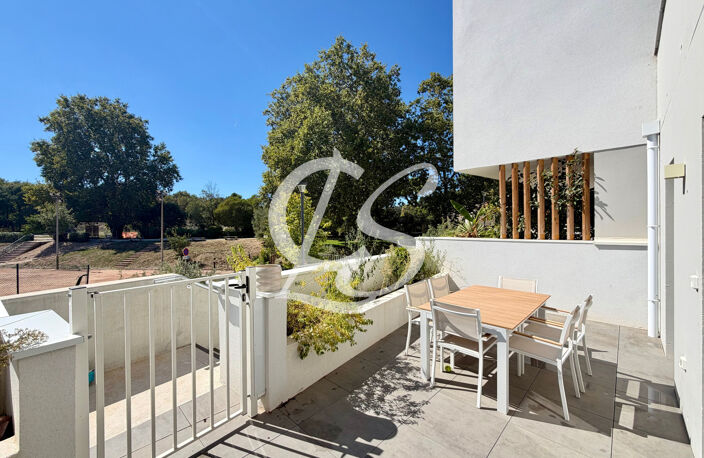 APPARTEMENT T2 AVEC TERRASSE ET PLACE DE PARKING LES ACCATES — photo 4