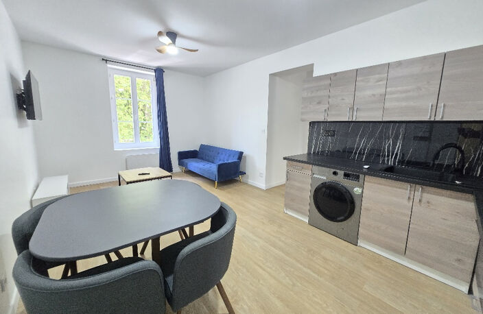 Appartement type 3 meublé RENOVE en 2026 Saint Genis Laval — photo 2