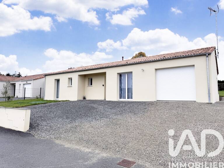 Location Maison/villa 4 pièces — photo 1