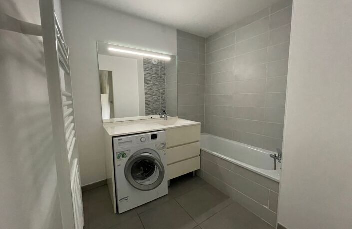 Location appartement 3 pièces 64 m² à Castanet-Tolosan (31320) — photo 3