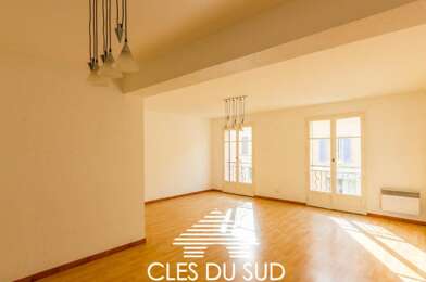 Appartement 5 pièces 967 €
