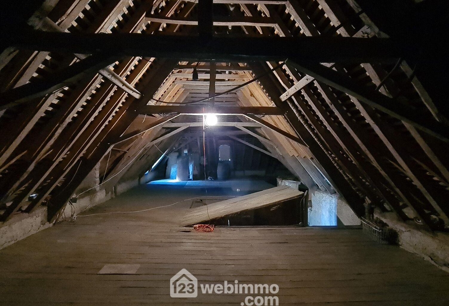 Maison - 324m² - Montaut — photo 1