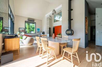 Maison 5 pièces 548990 €