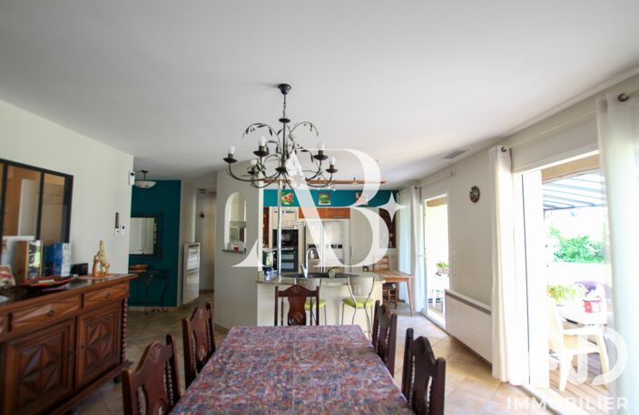 Vente Maison/villa 6 pièces — photo 3