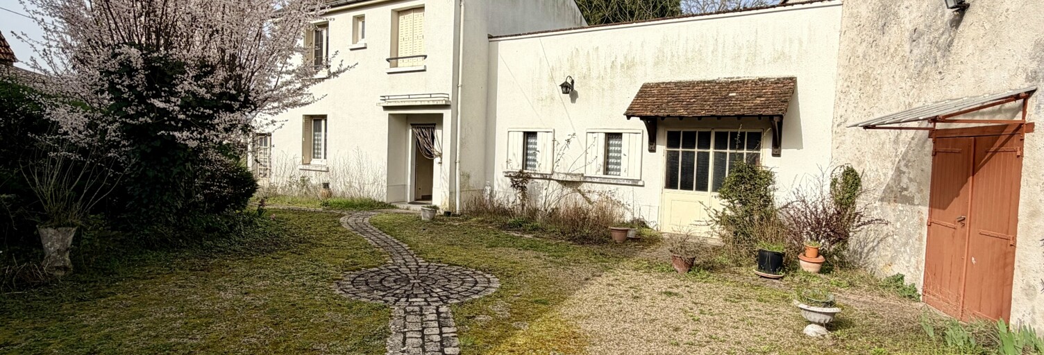 Maison 5 Pièces 70 m² à vendre à Cléry-Saint-André (45370)