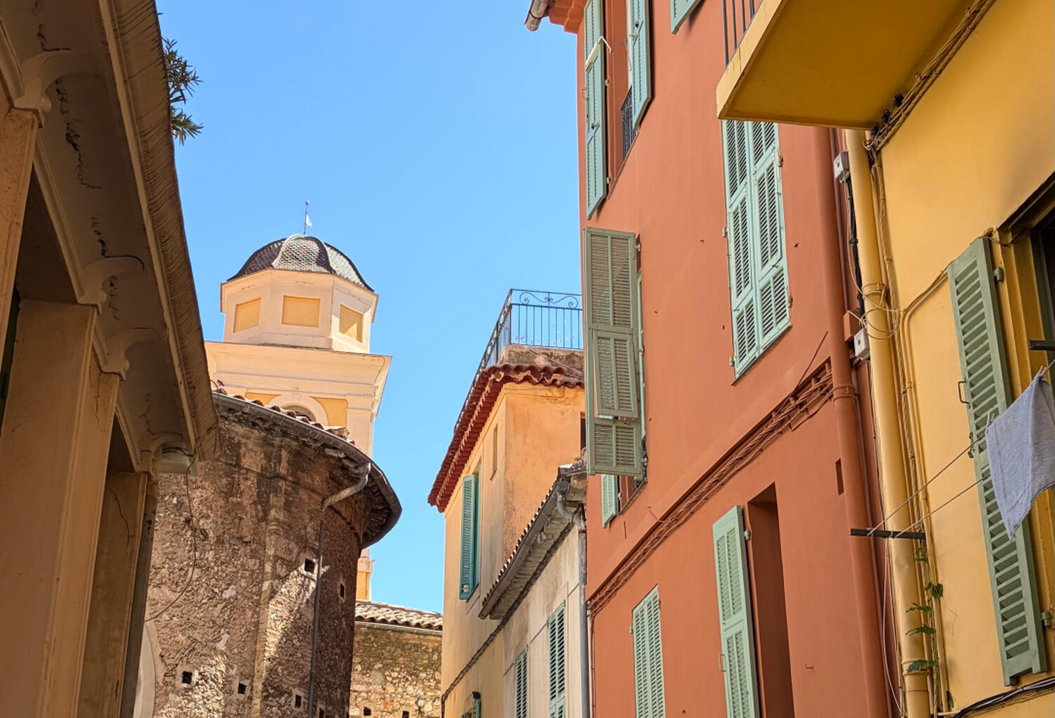 VILLEFRANCHE-SUR-MER APPARTEMENT DE CHARME - RARE — photo 1