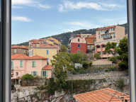 VILLEFRANCHE-SUR-MER APPARTEMENT DE CHARME - RARE — photo 4
