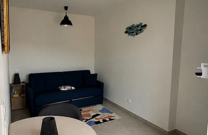 VILLEFRANCHE-SUR-MER APPARTEMENT DE CHARME - RARE — photo 5