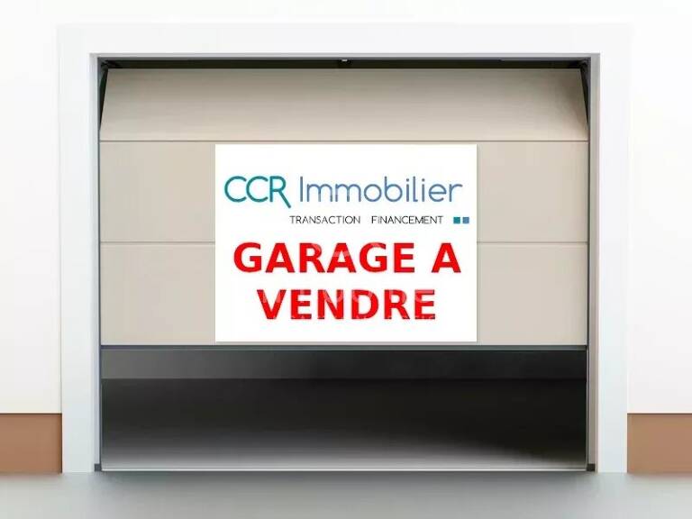 GARAGE FERME EN SOUS SOL — photo 1