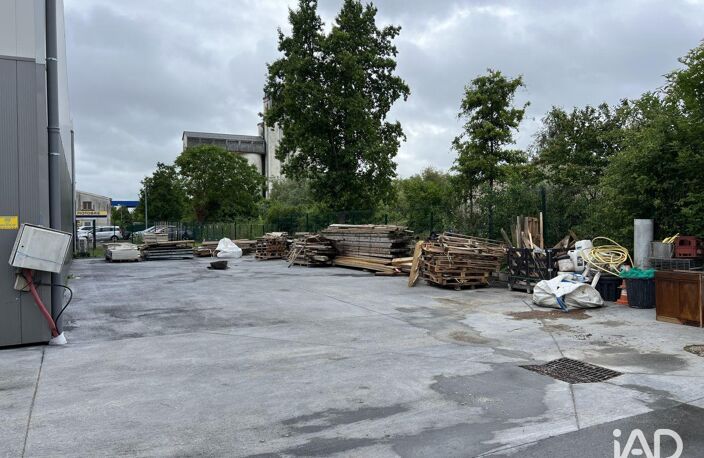 Vente Local d'activités 481 m&sup2; — photo 3