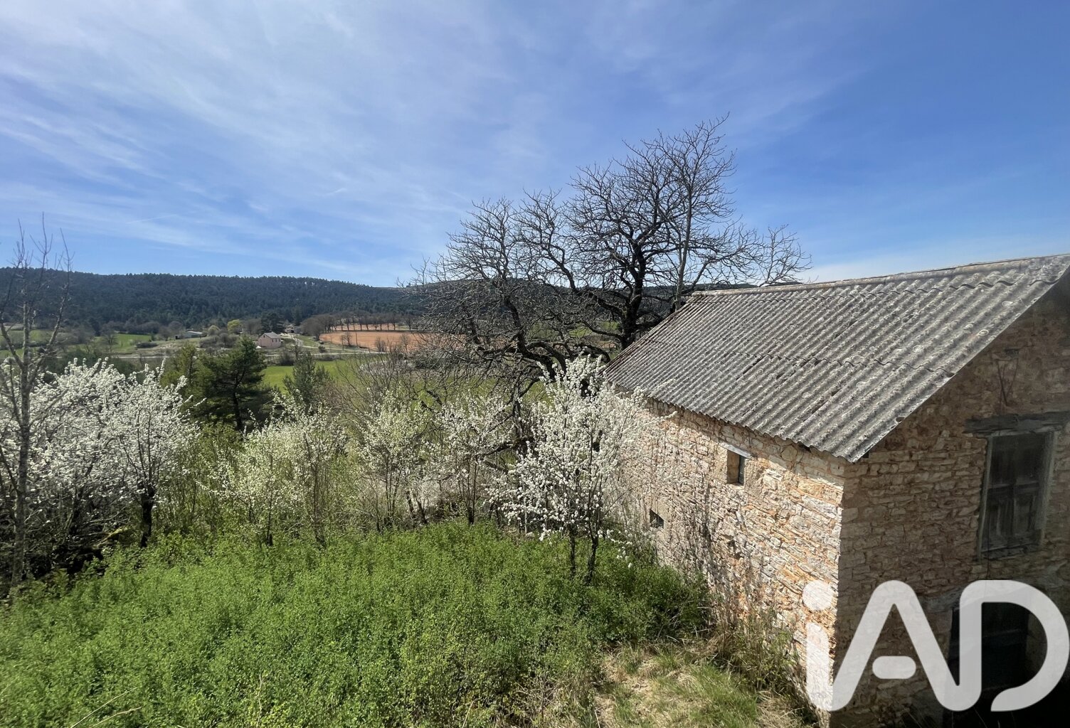 Vente Maison de campagne 2 pièces — photo 1