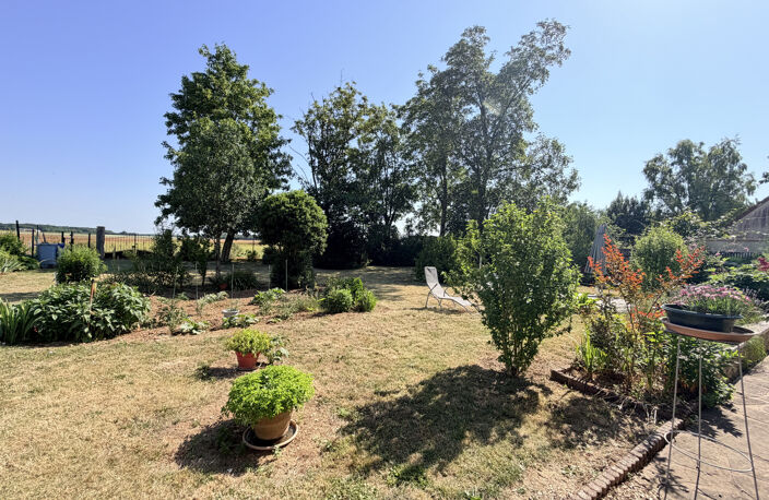 Propriété en pierre rénovée   Charme, confort et tranquillit — photo 2