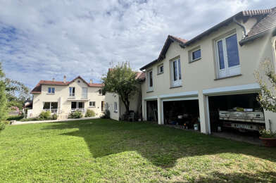 Maison 9 pièces 599000 €