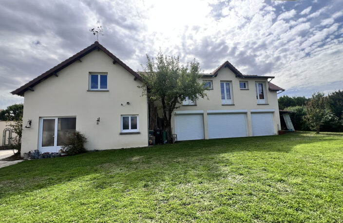 Propriété avec maison 260m2 et dépendance aménageable — photo 3