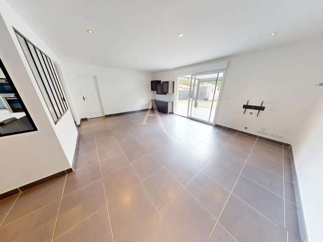Maison Donnery  163.42 m2 — photo du bien