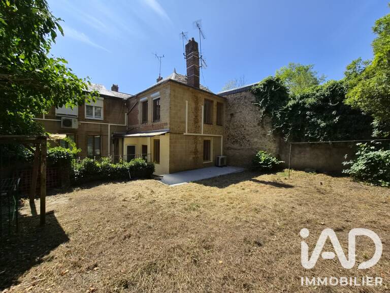 Vente Immeuble 390 m&sup2; — photo 1