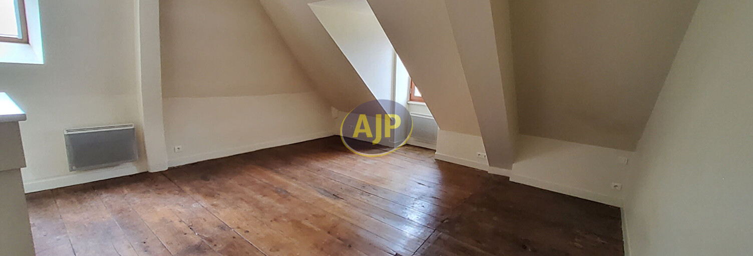 Appartement 1 Pièce 25 m² à louer à Pontivy (56300)